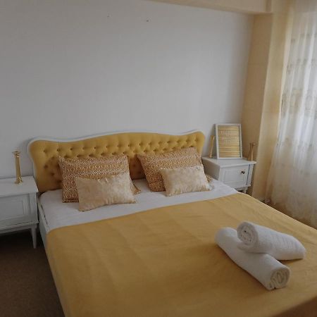 Merchantee Apartment Obor Bukares Bagian luar foto