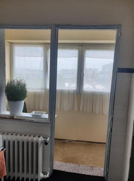 Merchantee Apartment Obor Bukares Bagian luar foto