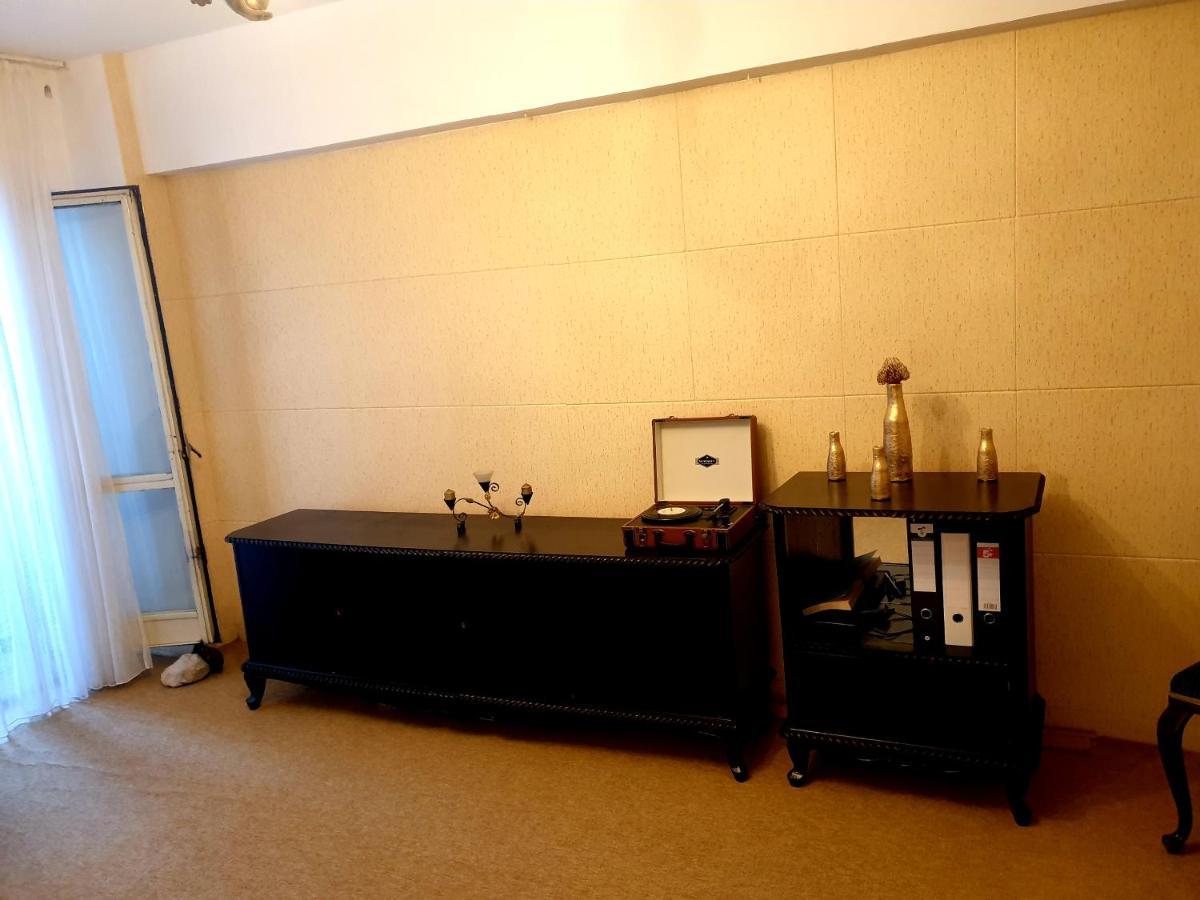 Merchantee Apartment Obor Bukares Bagian luar foto